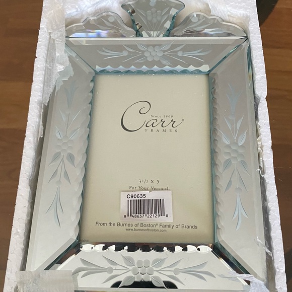 New Vintage Etched Mirror Top Arch Photo Frame - Picture 2 of 4